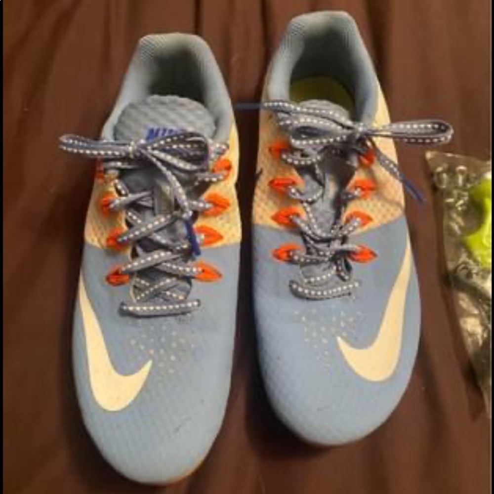 Women’s Nike track